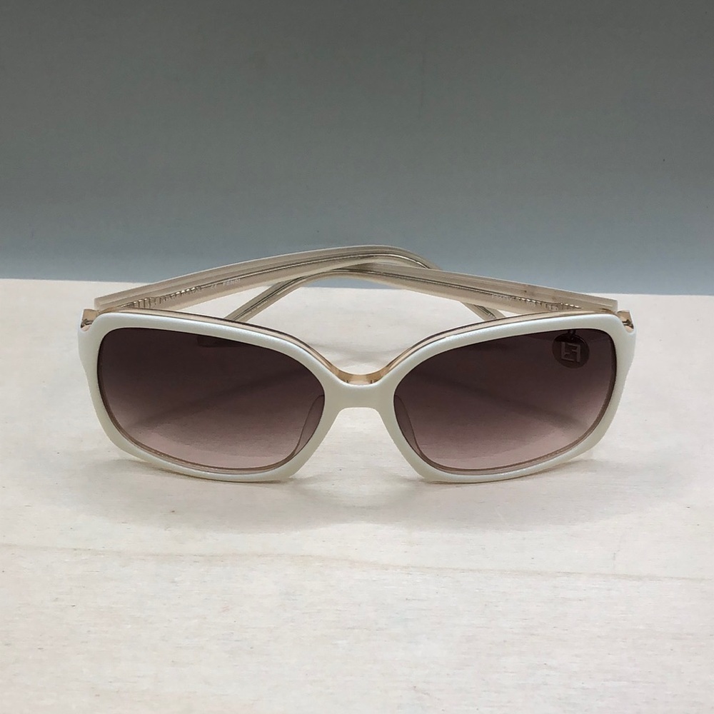 Fendi fs5137 sunglasses logo charm dangle semi oversized gradient.